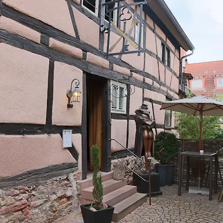 بيت ضيافة Haus Landgraf فالدورف