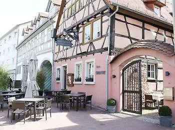 Haus Landgraf فالدورف